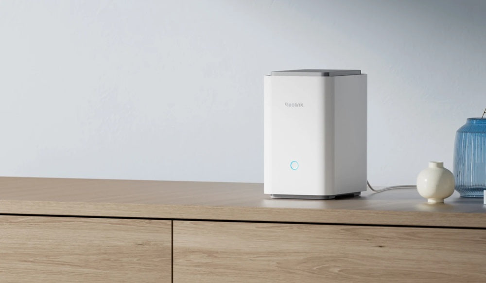 Reolink Home Hub PRO P1, trådlös säkerhetshubb med Multi-Device Management, 2TB HDD, WiFi 6