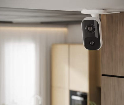 Ajax Systems Ajax Systems IndoorCam, Wi-Fi-kamera med PIR-rörelsedetektor och inbyggd AI-teknik