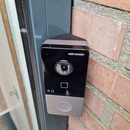 Alarm SystemExpert.co.uk DS-KV6113-WPE1 Angle bracket