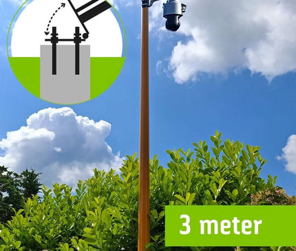 AlarmsysteemExpert.nl Lichte houtstructuur cameramast met kantelanker 3 meter