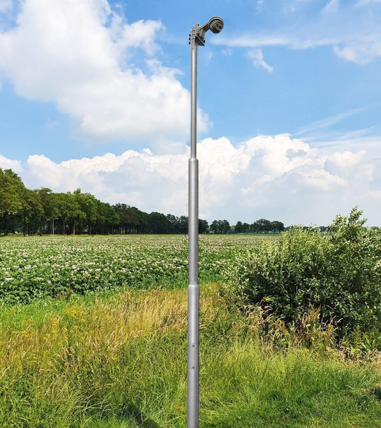 AlarmsysteemExpert.nl Vaste cameramast 4 meter verjongd met inspectieluik