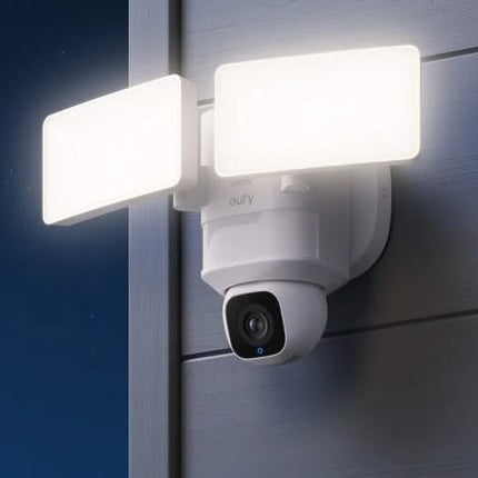 Eufy Floodlight Cam E30, WiFi Pan en Tilt camera met schijnwerpers