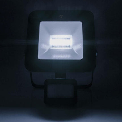 Nedis Nedis SmartLife LED-Flutlicht mit Bewegungssensor