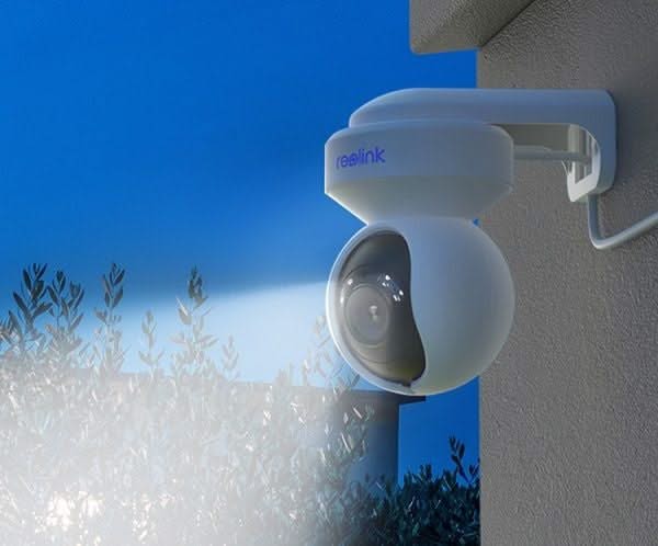 Reolink Reolink E540, 5MP PTZ Dual-Band WiFi-kamera med skrämselljus