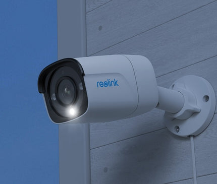 Reolink Reolink P340, intelligent 12MP PoE bullet-kamera med spotlight-färgseende för mörkerseende